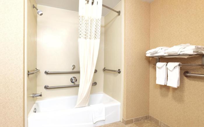 Hampton Inn and Suites Greenfield