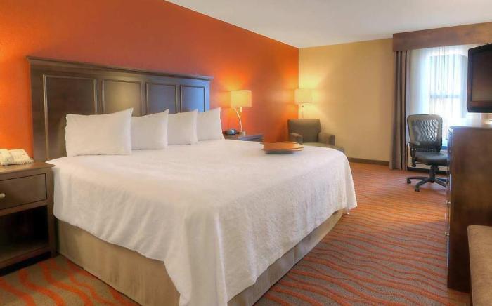 Hampton Inn Russellville