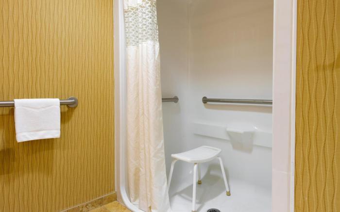 Larkspur Landing Select Carlisle