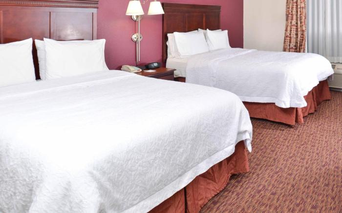 Hampton Inn & Suites Muncie