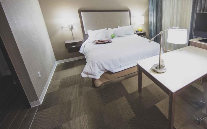 Hampton Inn & Suites by Hilton Bolton