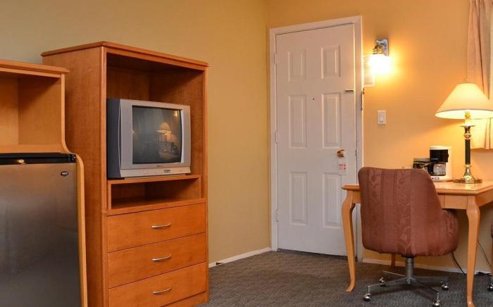 Canadas Best Value Inn Kelowna