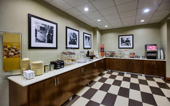 Hampton Inn and Suites Houston Rosenberg