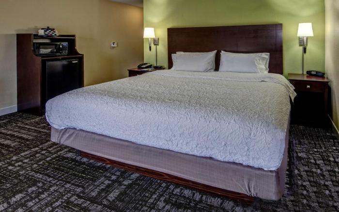 Hampton Inn Crossville
