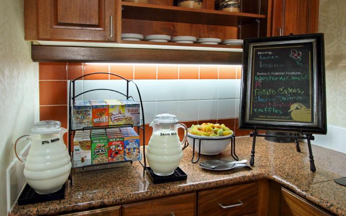 Homewood Suites by Hilton Chesapeake-Greenbrier