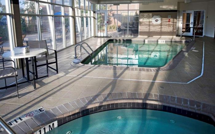 DoubleTree by Hilton Baton Rouge