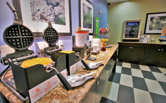 Hampton Inn and Suites Flowery Branch