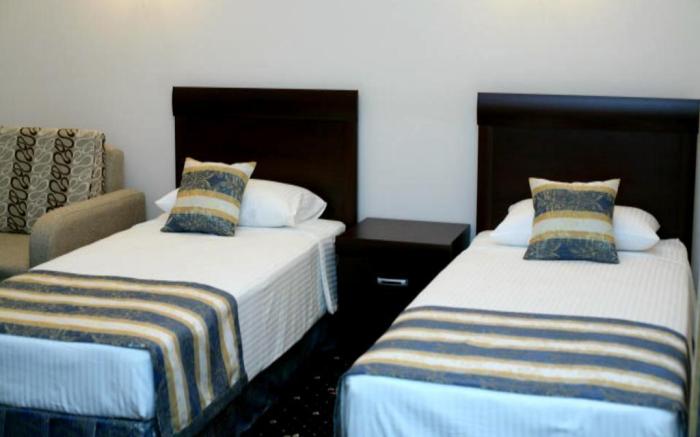 Manhattan Hotel