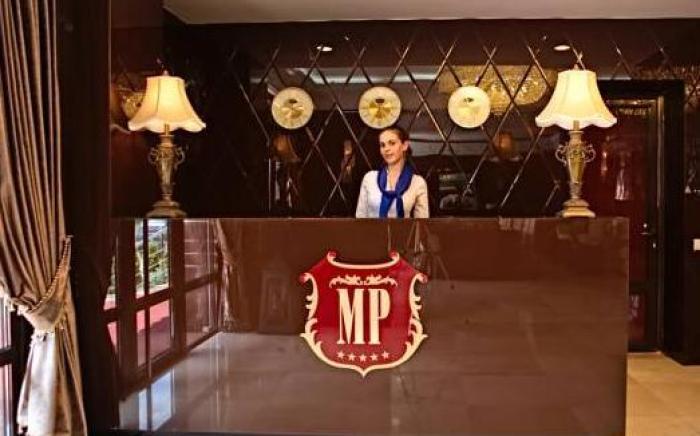 Maxim Pasha Hotel