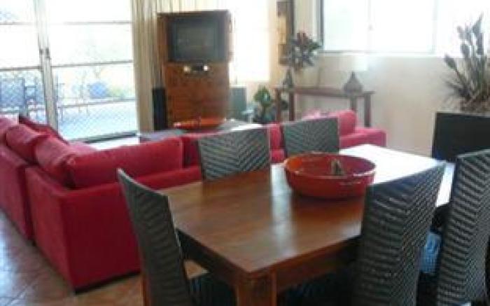 Sundeck Garden Apartments