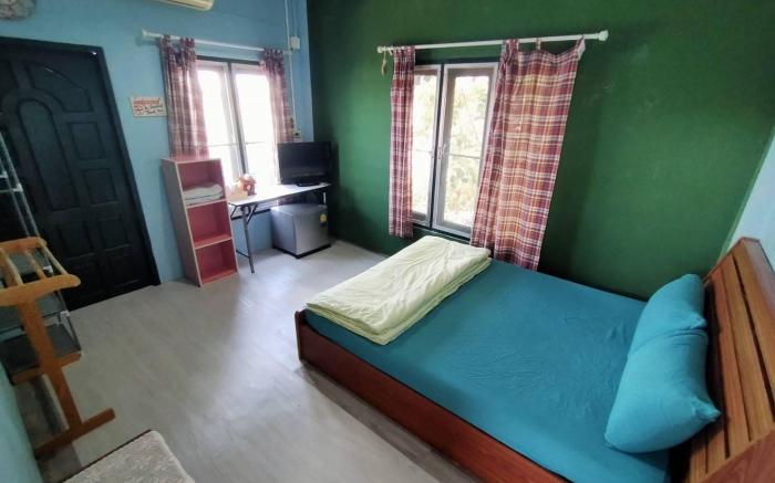 Tonkong Guesthouse & Restaurant