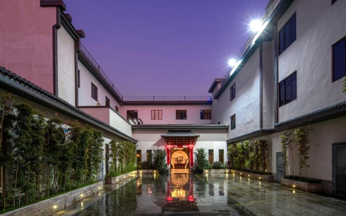Floral Hotel Huizhou Yanqi Mansion