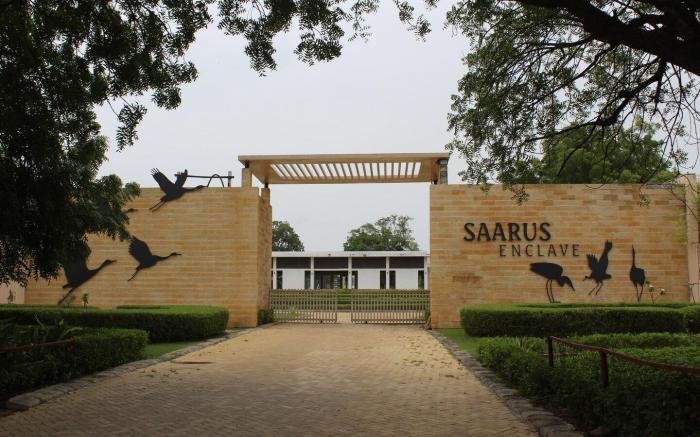 Saarus 17 - Farm Stay Villa @ Kensville Golf Club,