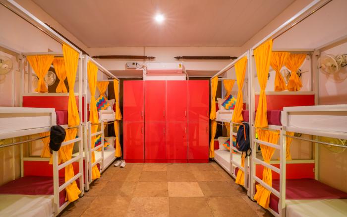 goSTOPS Lite Calangute