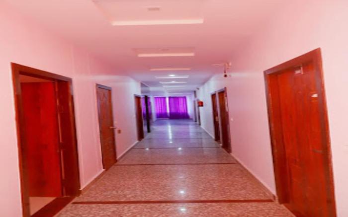 Hotel The Royal Galaxy