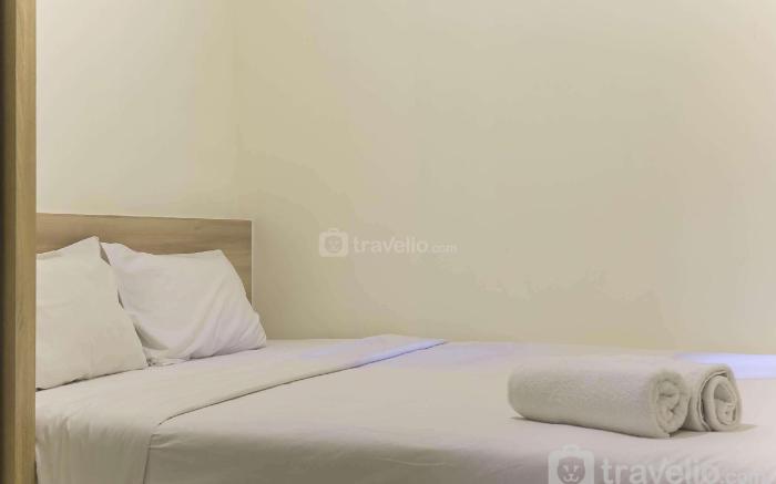 Luxurious 2BR at Meikarta Apartment By Travelio