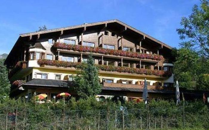 Alpenhotel Kitzbuhel am Schwarzsee - 4 Sterne Superior