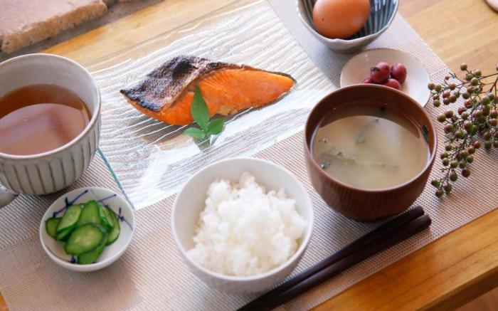 Kominkayado Loof Sakanoie