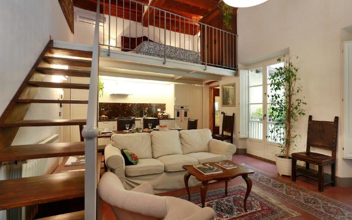 FLORENCE PITTI LOFT