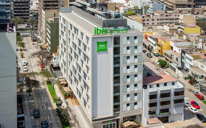 ibis styles Lima San Isidro