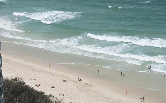 BreakFree Longbeach Surfers Paradise