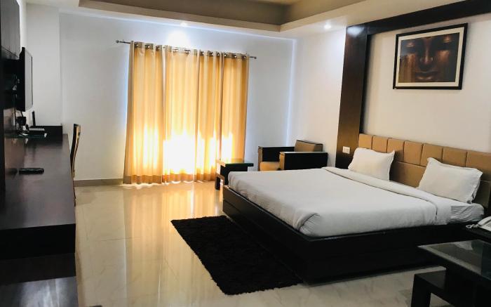 Hotel Alaknanda