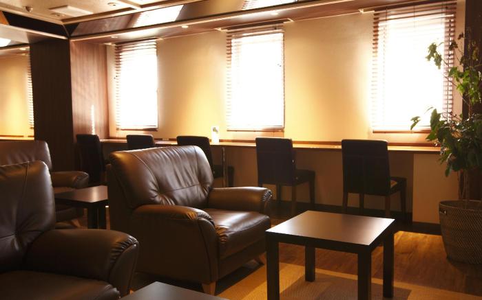 Shinjuku Kuyakusho-mae Capsule Hotel