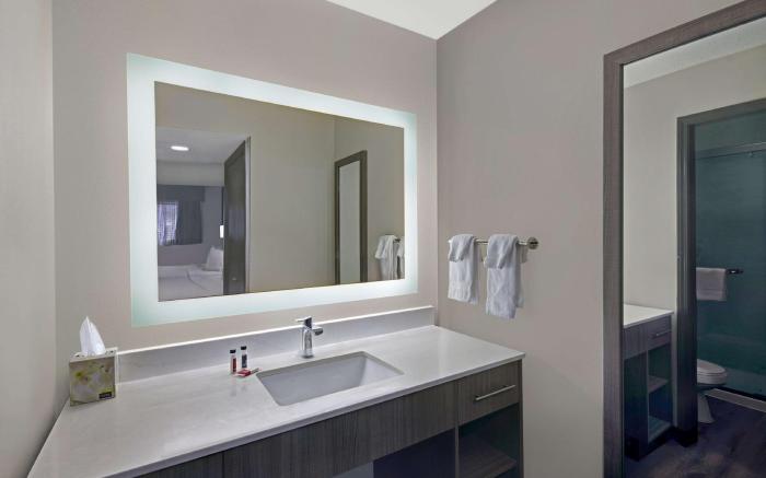 Best Western Fishkill Inn & Suites