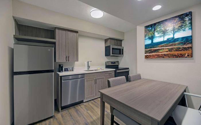 Best Western Fishkill Inn & Suites