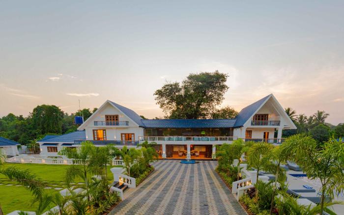 Valley Meadows 6bhk Luxurious Villa