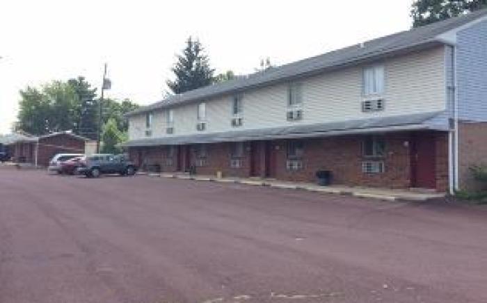 Knights Inn - Center Valley PA