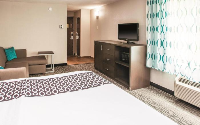 La Quinta Inn & Suites by Wyndham Sturbridge