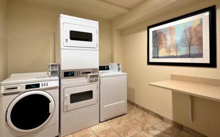 Holiday Inn Express & Suites Fraser By IHG