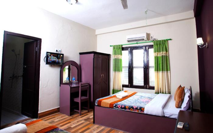 Sauraha Resort