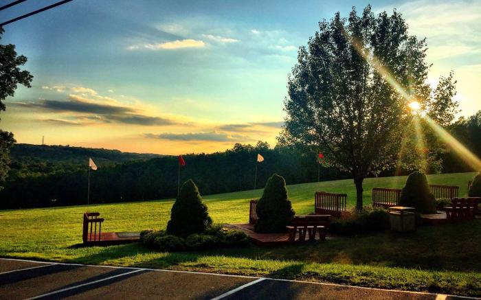 COVE HAVEN RESORT - COUPLES ONLY