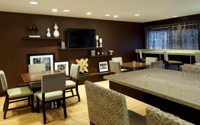 Hampton Inn Atlanta-Mall of Georgia