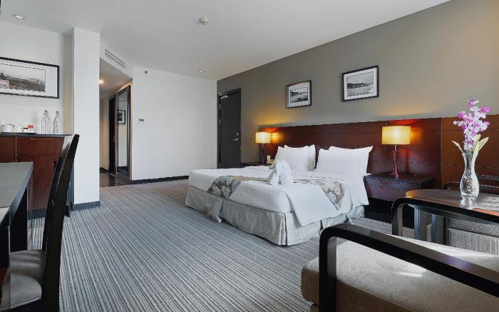 Hotel Sixty3