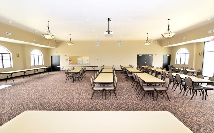 Cobblestone Inn & Suites - Holstein