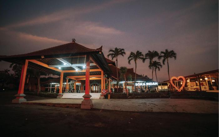 Soka Indah Restaurant & Bungalows