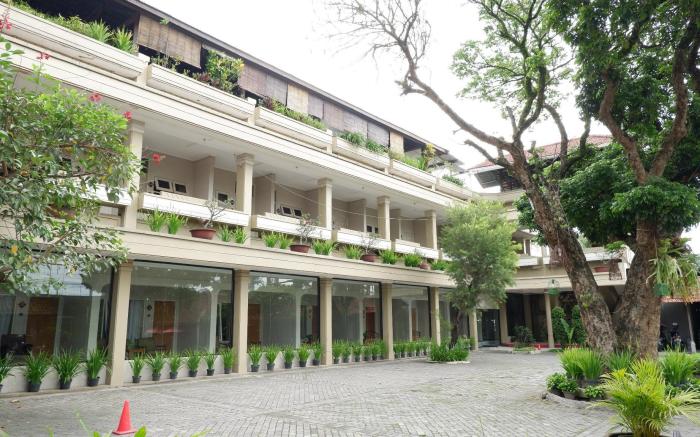 Hotel Catur Putra