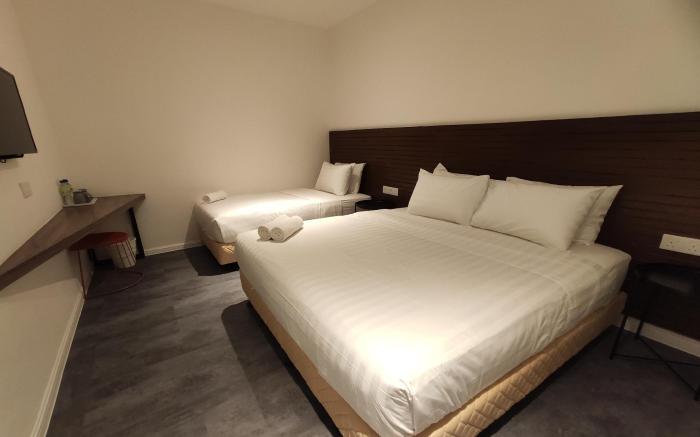 T Hotel Tandop