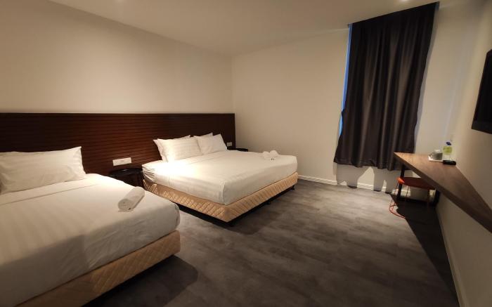T Hotel Tandop