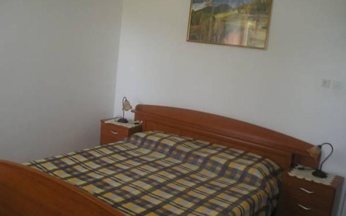 Aida Apartments and Rooms for couples and families FREE PARKING