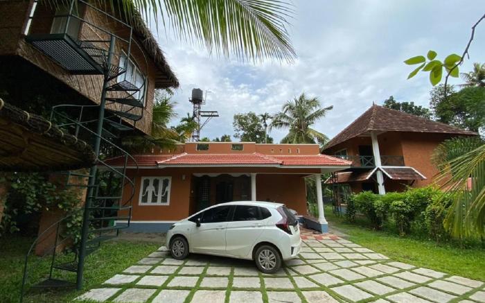 GARGGI VILLAGE HOMESTAY