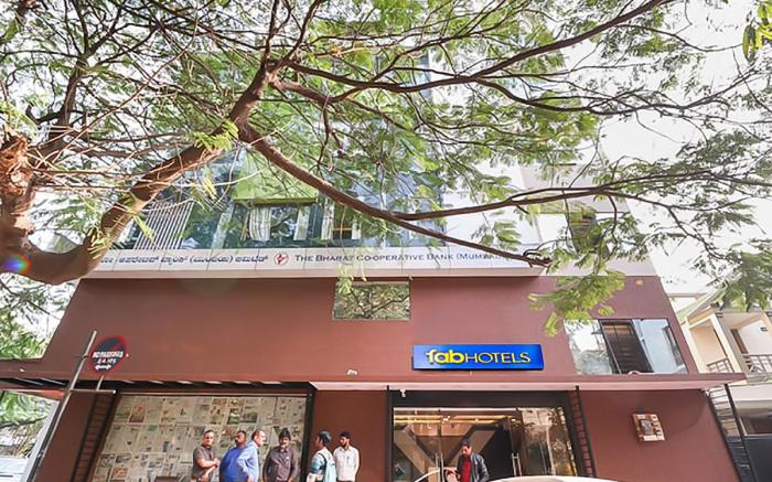 FabHotel S Comfort Inn - Indiranagar