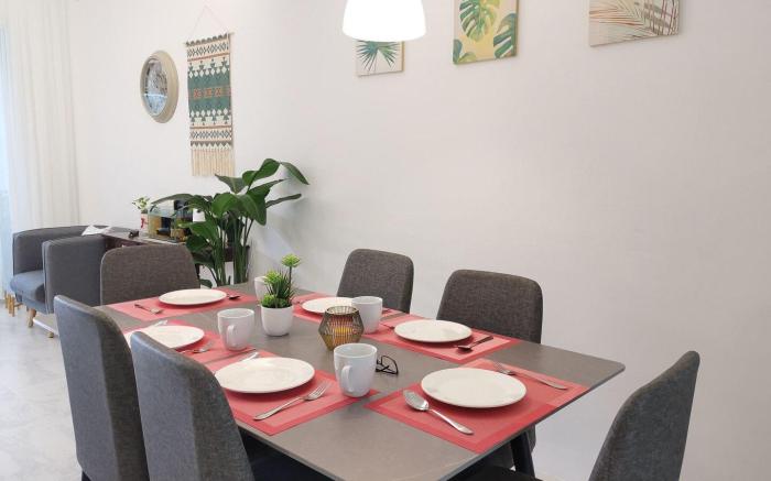 Merdeka Homestay. 4 rooms  Wifi & Washer