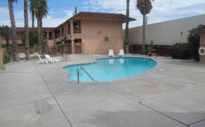 Economy Inn Barstow