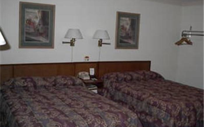 Cozy Corner Motel