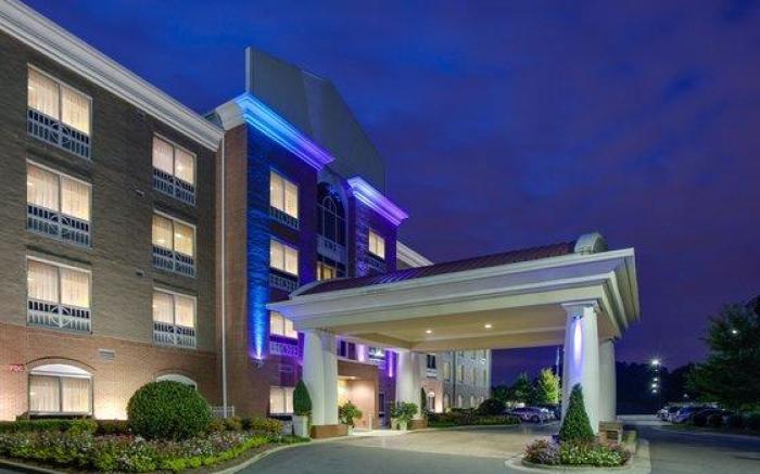 Holiday Inn Express Hotel & Suites Raleigh Sw - At Nc State By IHG