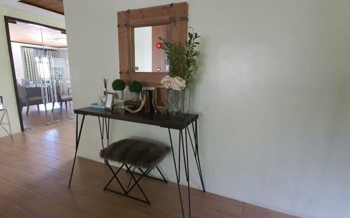 Summer10th Pinesuites Scandi Minimalist Deluxe